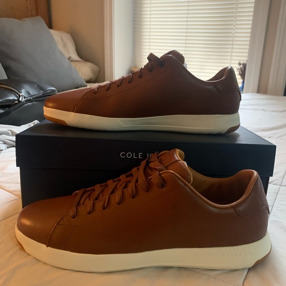 Cole haan mens grandpro tennis shoes in Woodbury hndstn. Size 10.5 - Picture 3 of 5